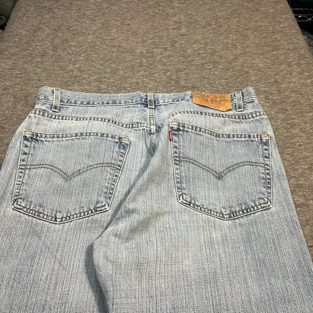 Vintage Levis 505 Mens 38x32 Light Wash Blue Denim Jeans 90s Paper Tag Regular